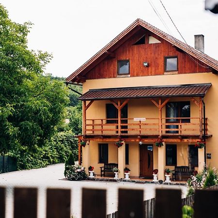 Iris 2 Bed & Breakfast Praid Dış mekan fotoğraf
