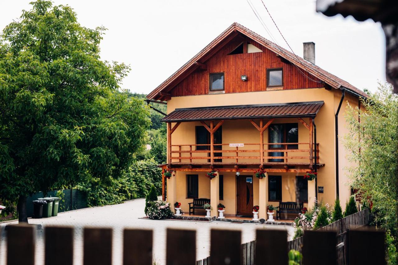 Iris 2 Bed & Breakfast Praid Dış mekan fotoğraf