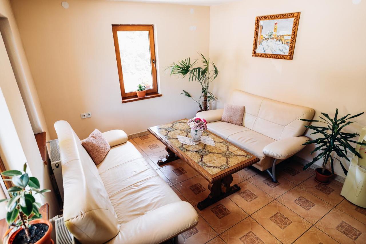 Iris 2 Bed & Breakfast Praid Dış mekan fotoğraf