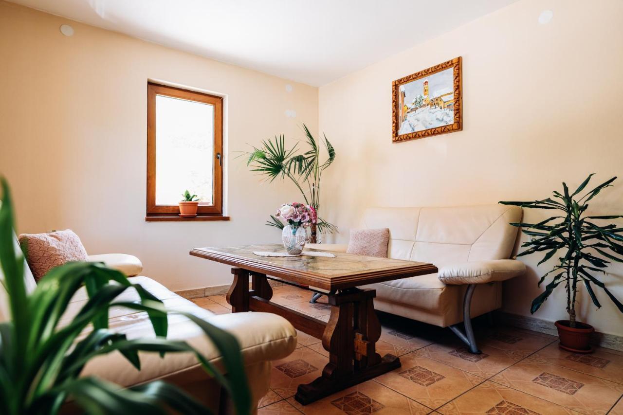Iris 2 Bed & Breakfast Praid Dış mekan fotoğraf